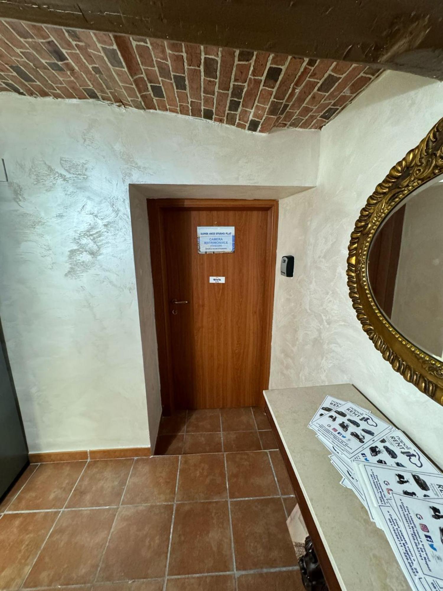 Super Nice Studio Flat Napoli Ngoại thất bức ảnh